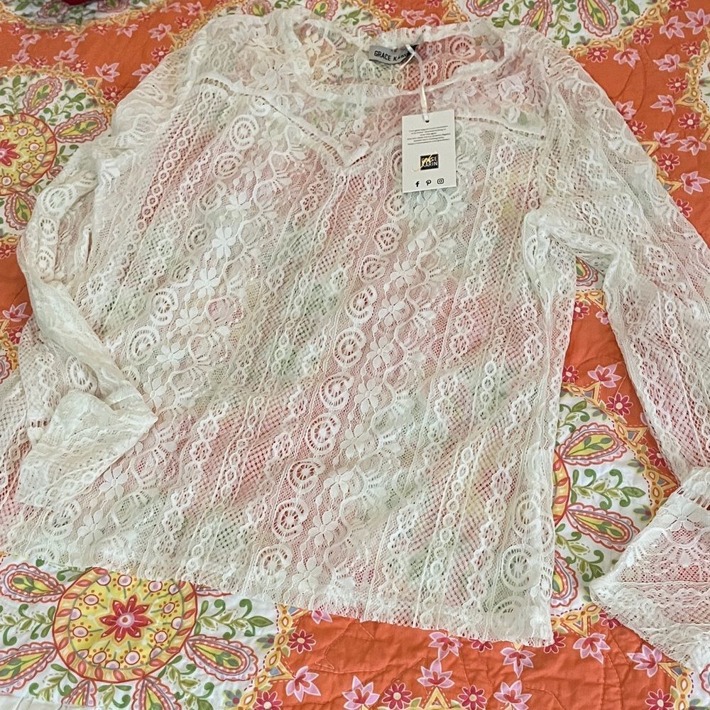 White long sleeve lace top,